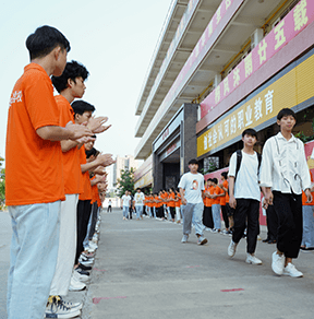 �W������]�͘I