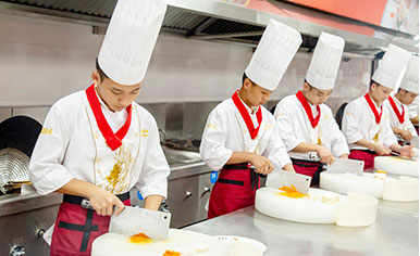 學廚師大概多少錢