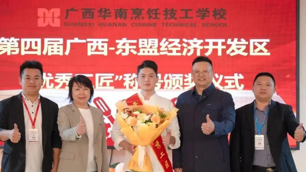 �A��У�@��-������������У�S�c���ώ��s�@�V��-�|�˽��_�^ �����㹤����